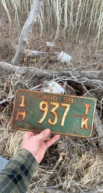 Anyone else a sucker for old license plates I always stumble upon a few when Im out exploring