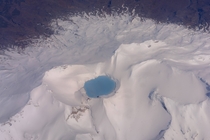 Flying over Mt Ruapehu New Zealand - an active volcano that doubles as a ski field when its not erupting 