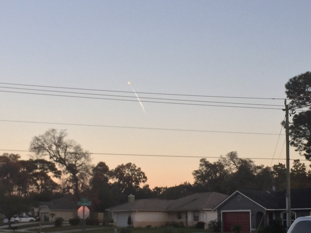  Tonights SpaceX launch as seen from my front door