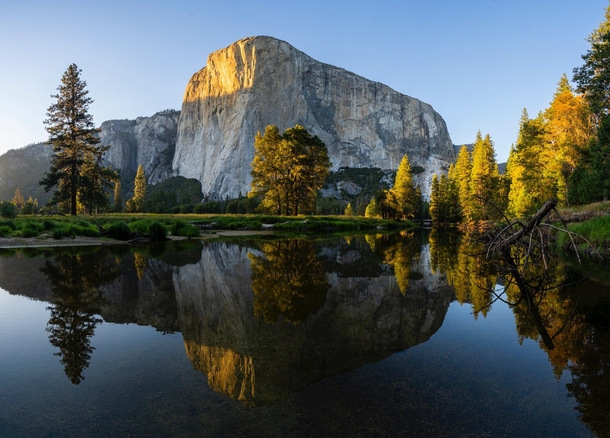 A calm golden sunset on Californias favorite cliff - Yosemite 