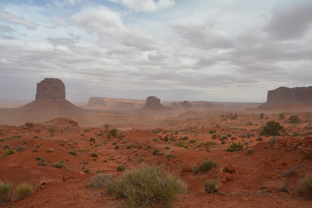 A dusty afternoon in Monument Valley 