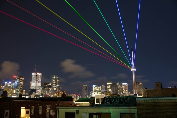 a-laser-rainbow-focusing-on-torontos-cn-tower-during-nuit-blanche--47108.jpg