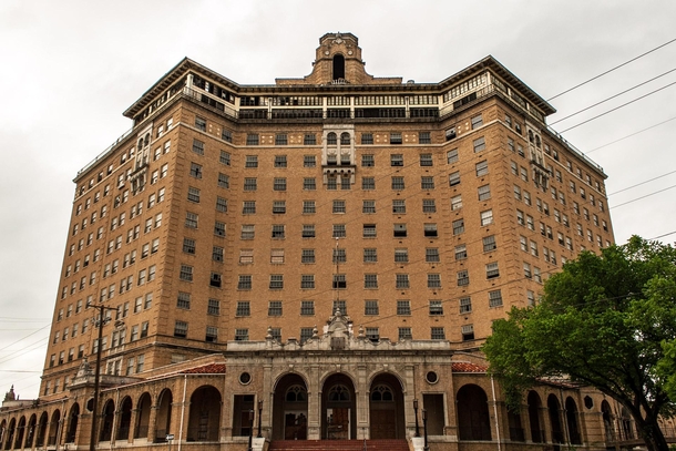 Abandoned Baker Hotel Mineral Wells Texas - Abandoned in  Most Haunted Hotel in Texas