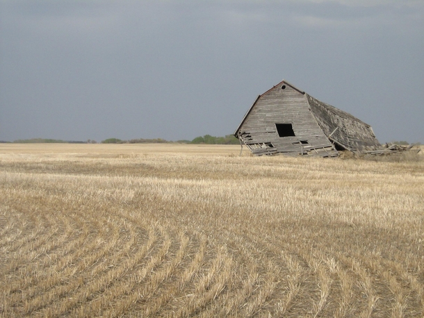 Abandoned barn in Canadian farm country 