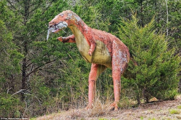 Abandoned Dinosaur World Theme Park in Beaver Arkansas Photo Dax Ward 