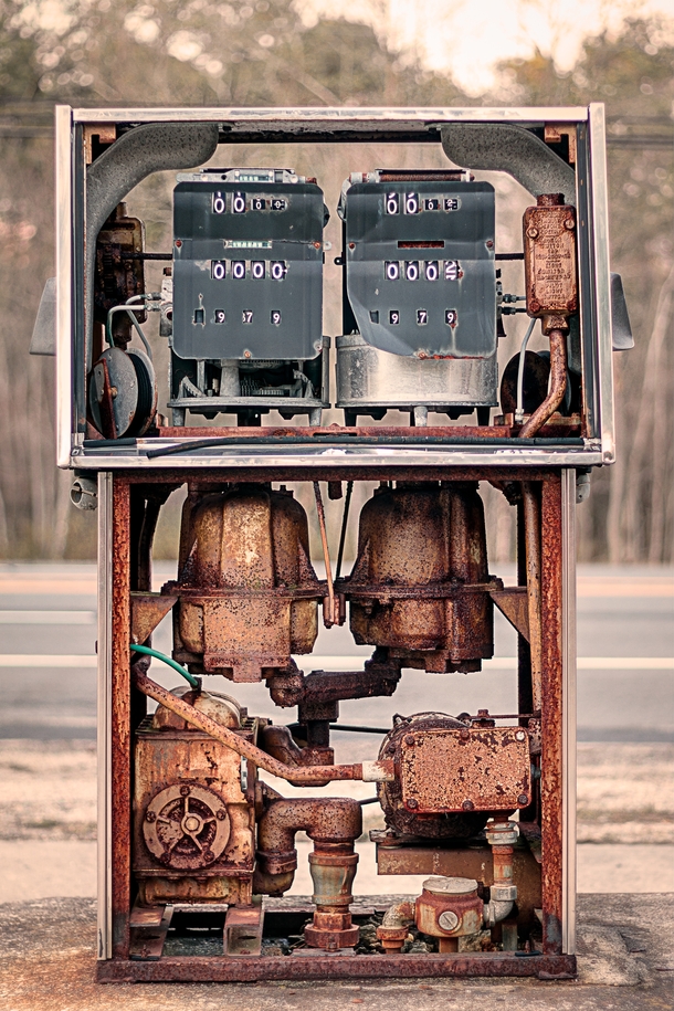 Abandoned gas station pump in Hammonton NJ 