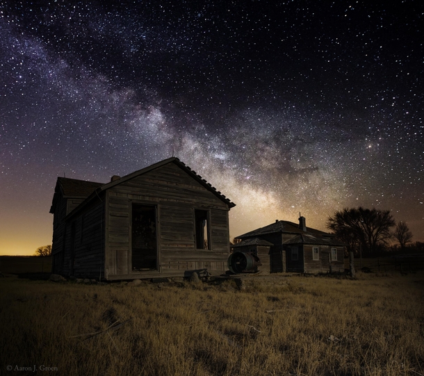 Abandoned ranch under the stars in South Dakota 