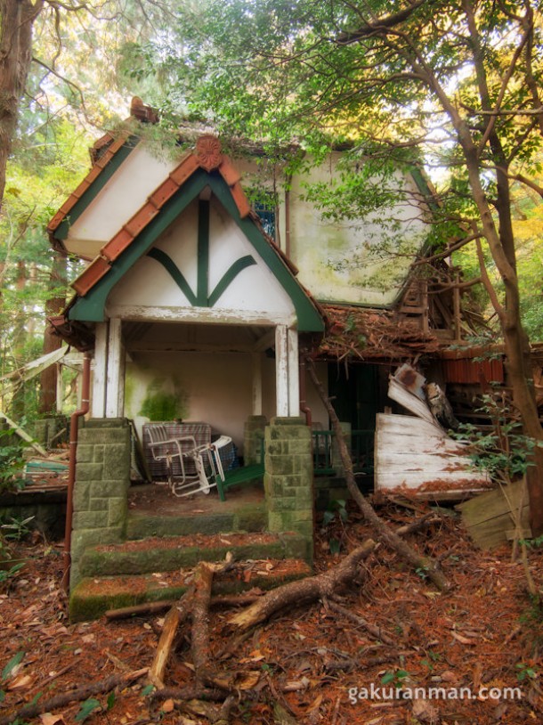 Abandoned royal house in Japan sourcelink to story in comments  