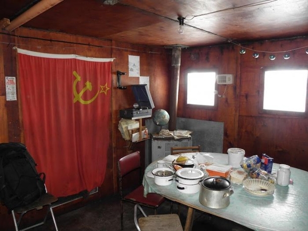 Abandoned Soviet Antarctic station Oasis 