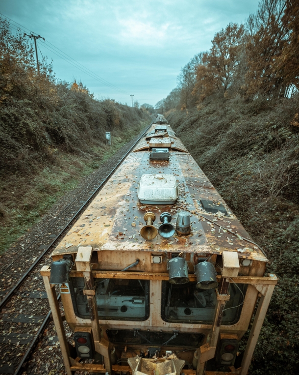 Abandoned train sitting on some disused lines in the UK 