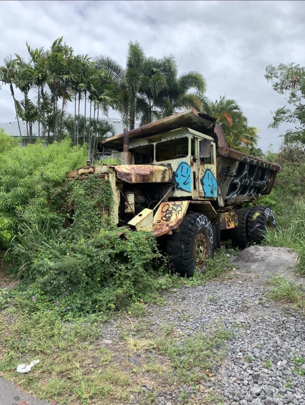 Abandoned truck in Kailua-Kona Hawaii