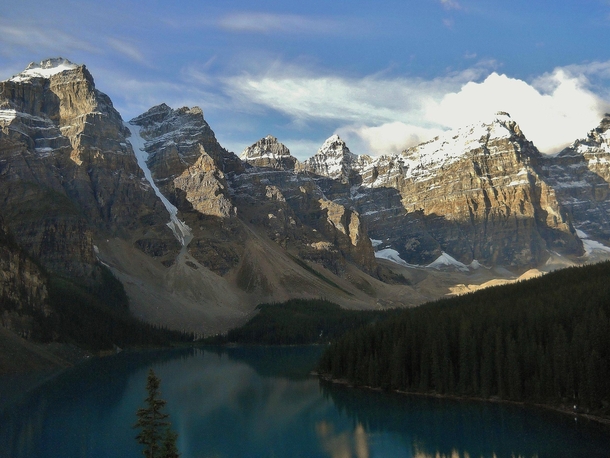 Afternoon in the Valley of the Ten Peaks and Moraine Lake in Banff Canada 