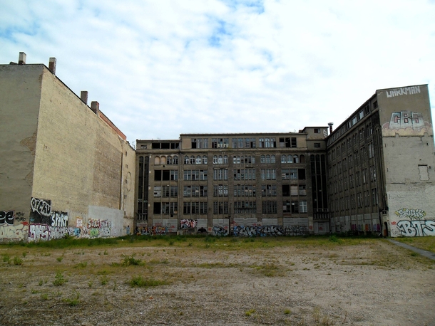 An abandoned beauty in Berlin 