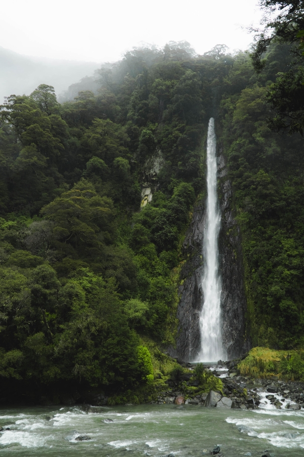 Another one of New Zealands many waterfalls 