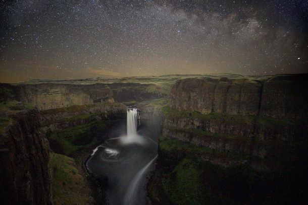 Braved the coldness and darkness for this Palouse Falls Washington State 