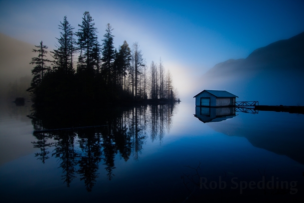 Buntzen lake by Rob Spedding 