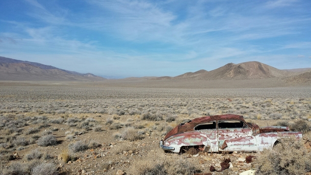 Car in Death Valley Mountains  x