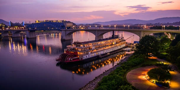Chattanooga and the Tennessee River 