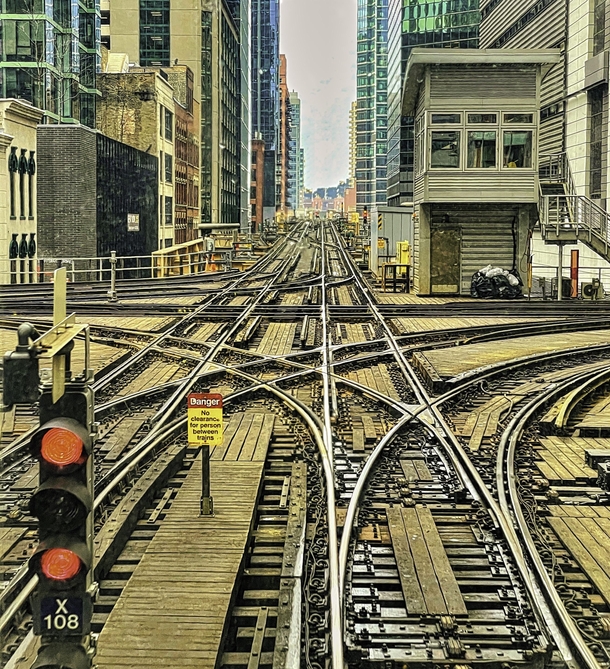 Chicago L Track Intersection