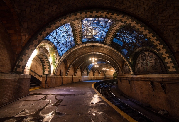 City Hall Station - a decommissioned terminal in the NYC subway system 