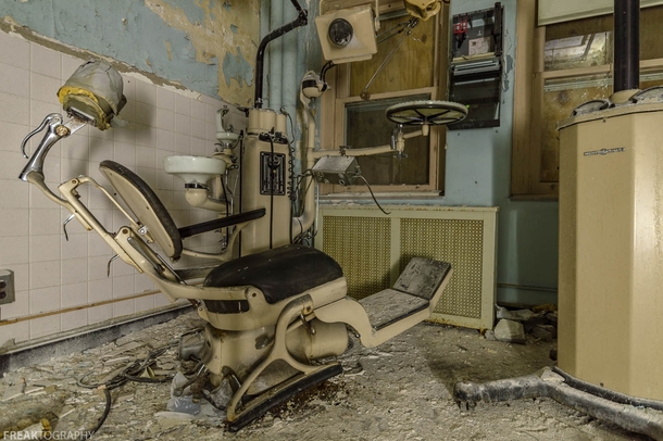 Creepy-Ass Dentists Chair in an abandoned nursing home in New York State OC - x