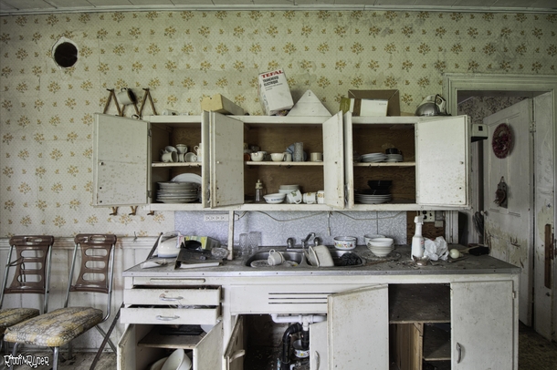 Cupboards in This Abandoned House Still had Everything in Them 