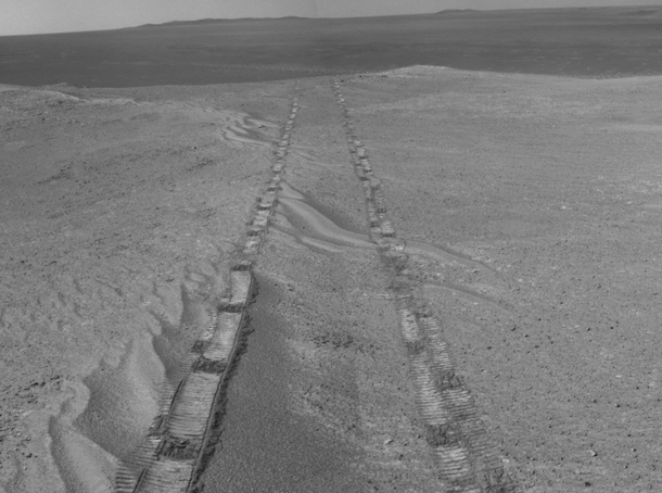 Curious tracks on Mars Taken from JPL PIA panorama 
