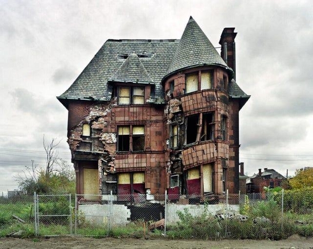 Detroit Suburban House