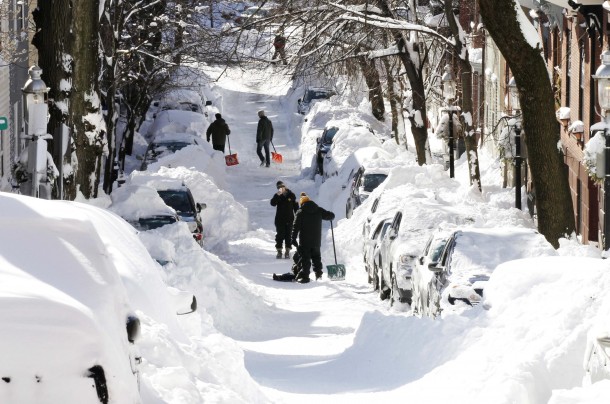 Digging out cars in Boston 