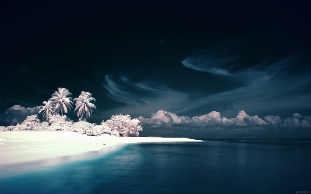 Diggiri Island Maldives in infrared light  photo by Nxxos