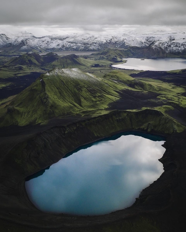 Drones high above the Highlands of Iceland 