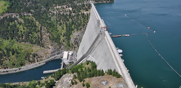 Dworshak dam The tallest tallest concrete straight axis dam in the western hemisphere Resubmitted with resolution 