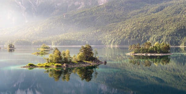 Early in the morning at Eibsee Bavaria  Photographed by Hipydeus