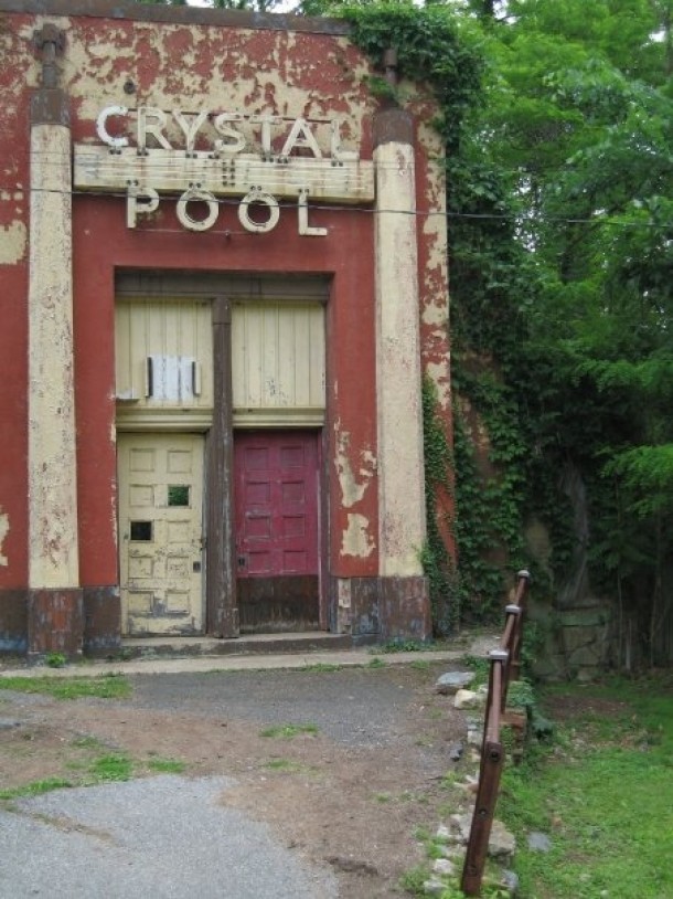 Entrance to an abandoned pool in Maryland Im sure many incredible summers were had here decades ago 
