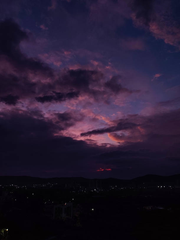 Exactly a year ago I saw Violet Sky over the outskirts of Pune India