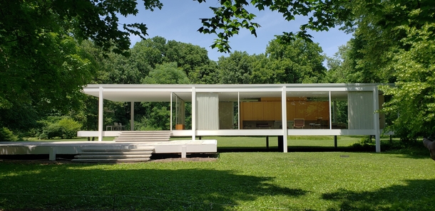 Farnsworth House Plano IL - Ludwig Mies van der Rohe 