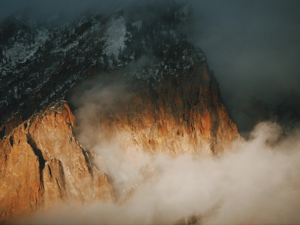 Foggy cliffside of Mt Crested Butte CO 