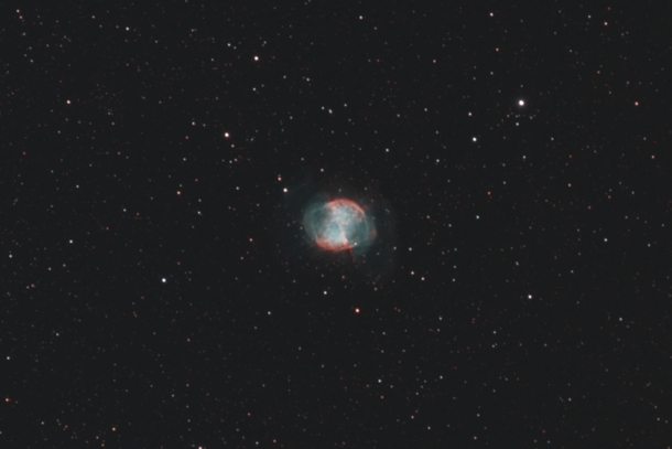 Four nights imaging the Dumbbell Nebula from the backyard