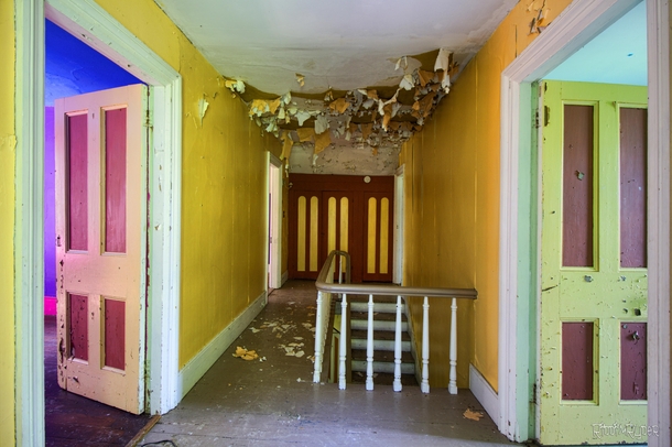 Funky Colours Inside an Abandoned Ontario Farmhouse 
