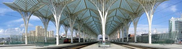 Gare do Oriente Portugal by Santiago Calatrava 