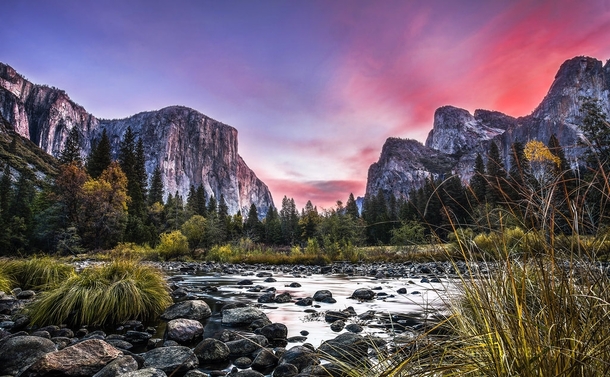Gates of the Valley Yosemite Valley California 