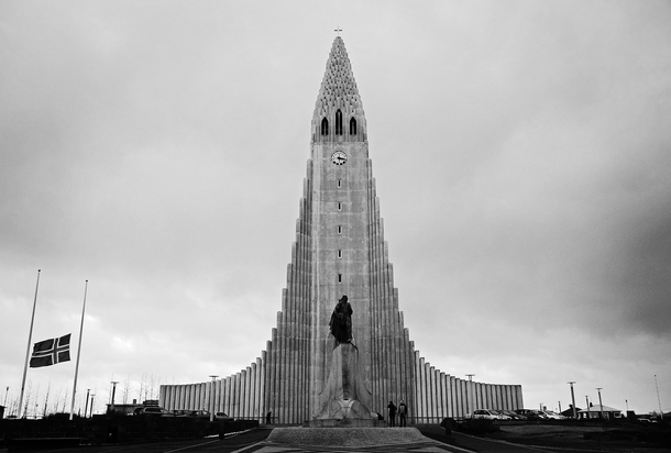 Hallgrmskirkja in Reykjavik Iceland 