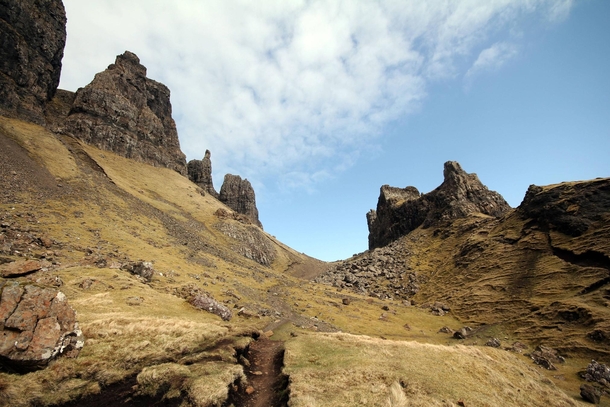 Hidden path Isle of Skye 