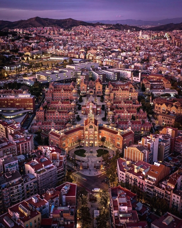 Hospital de la santa crue in Barcelona x