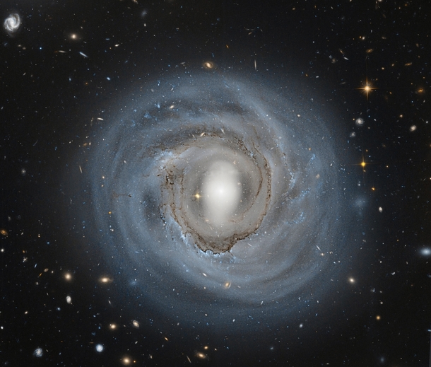 Hubble Telescope image of NGC  an anemic spiral galaxy with low rate of star formation 