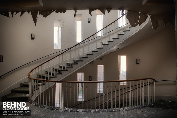Huge stunning spiral staircase falling into decay in an abandoned hospital in Gosport UK 