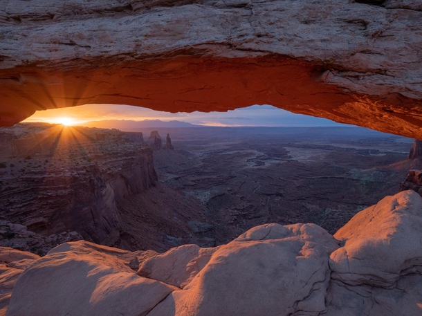 I am sure this has been posted  million times but I was still blown away by sunrise at Mesa Arch Utah 