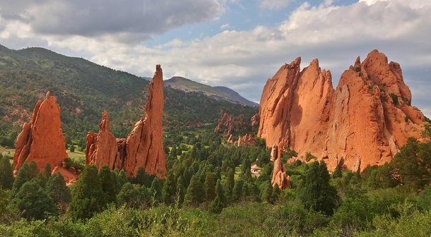 I hope you dont mind another from Garden of the Gods I was there yesterday and I thought you might like this Colorado Springs CO 