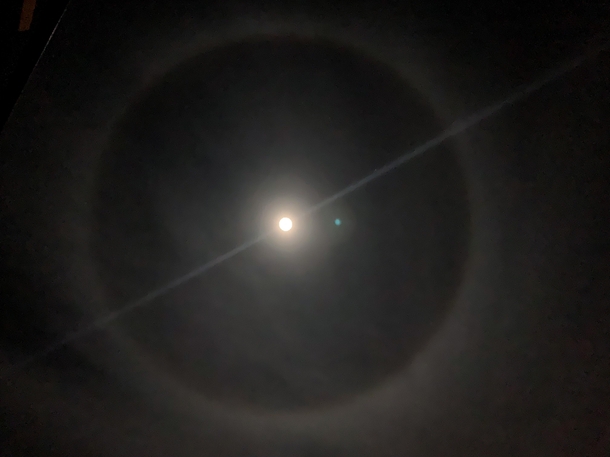 I know its just a phone snap but I love the moon corona