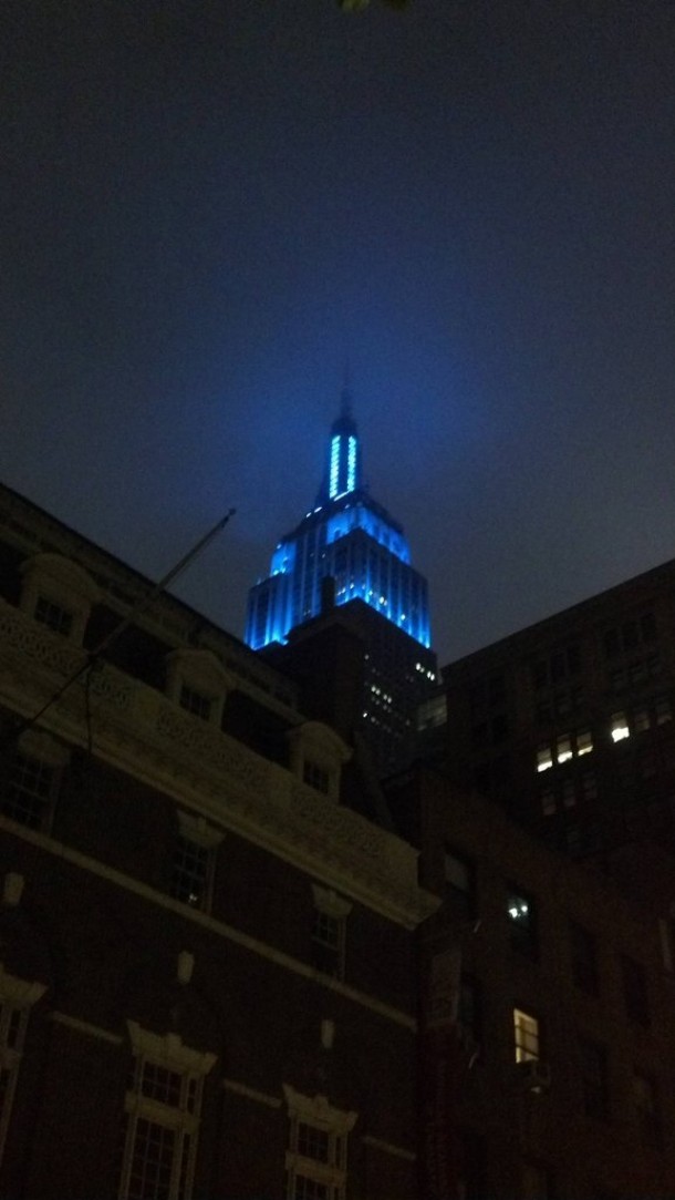 I love when the Empire State Building lights up in solid colors - Shreve Lamb and Harmon more in comments 